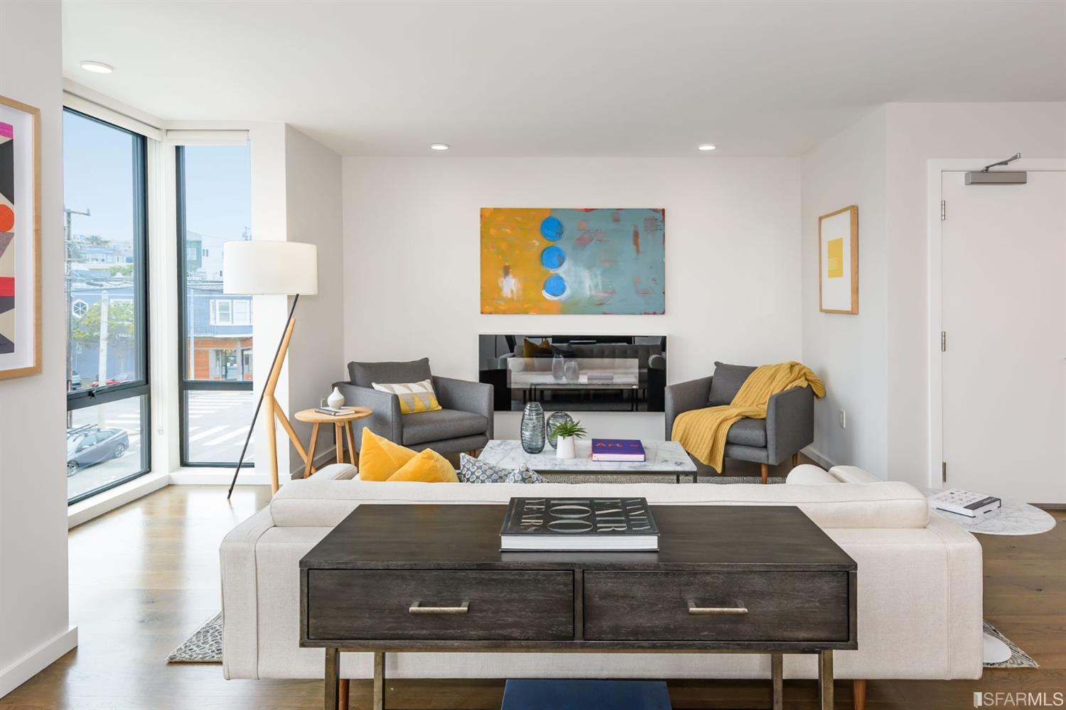 3032 Clement Street Unit: 302