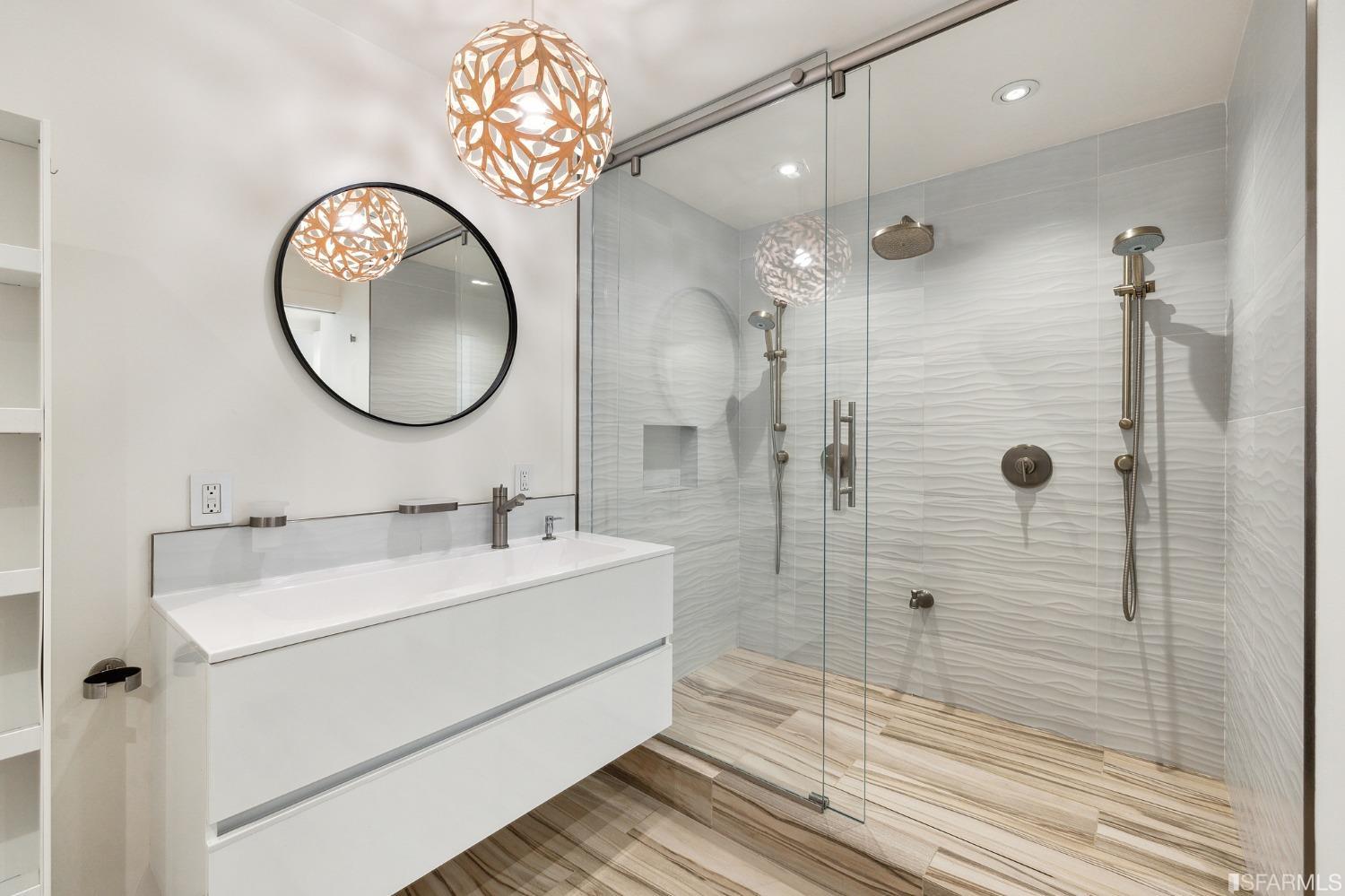 301 Mission Street Unit: 23E