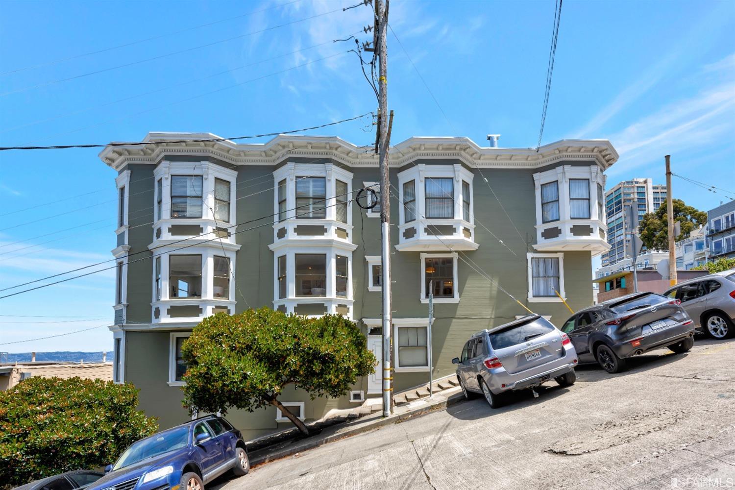 998 Union Street