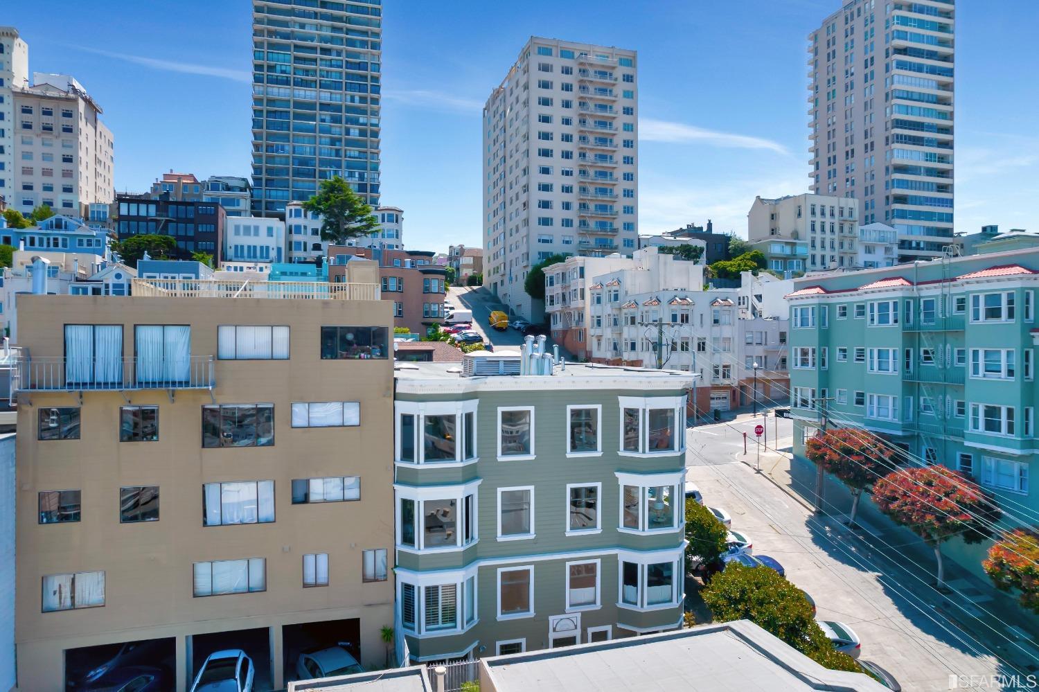 998 Union Street