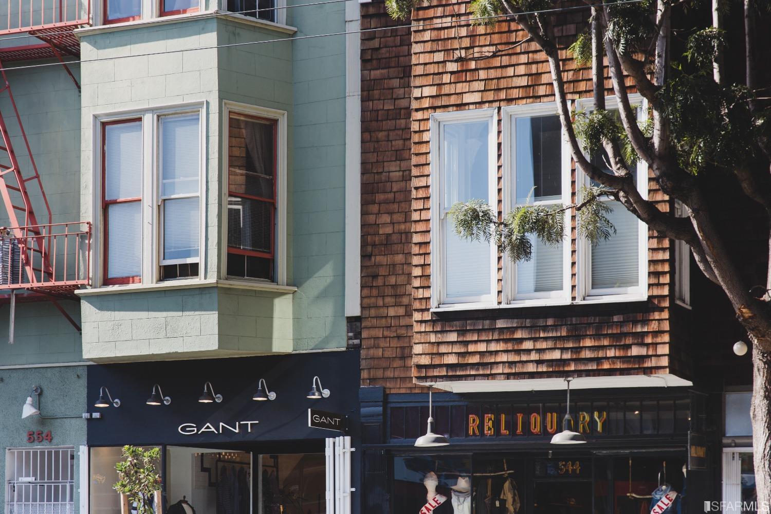 282 Waller Street
