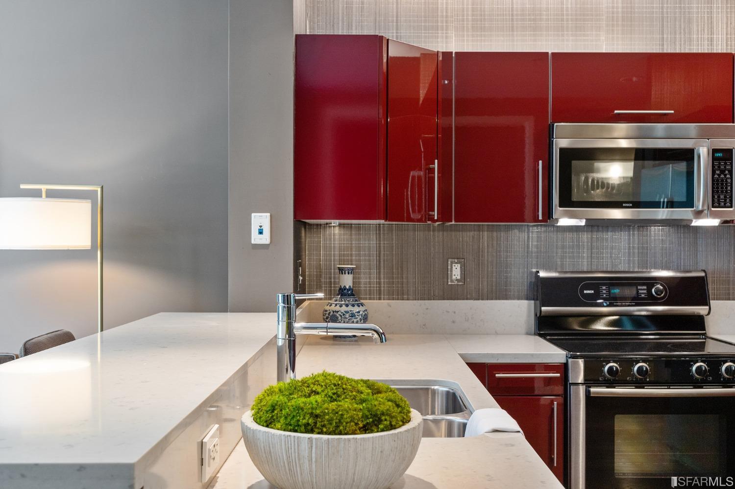 733 Front Street Unit: 206