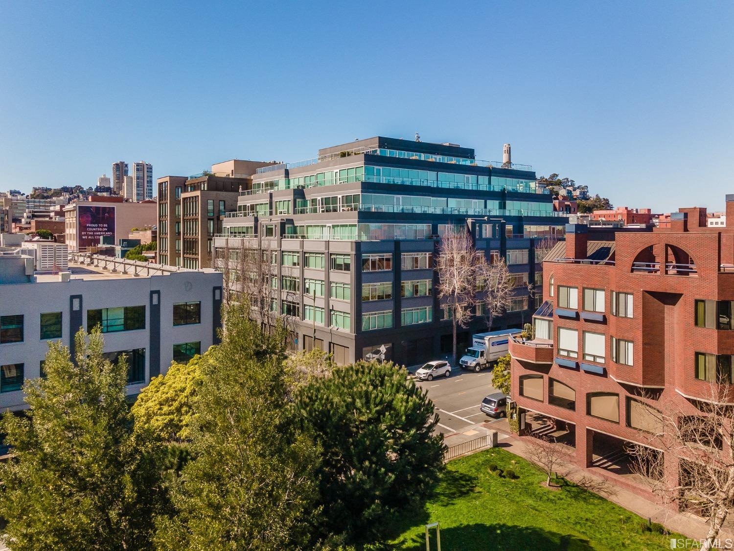 733 Front Street Unit: 206