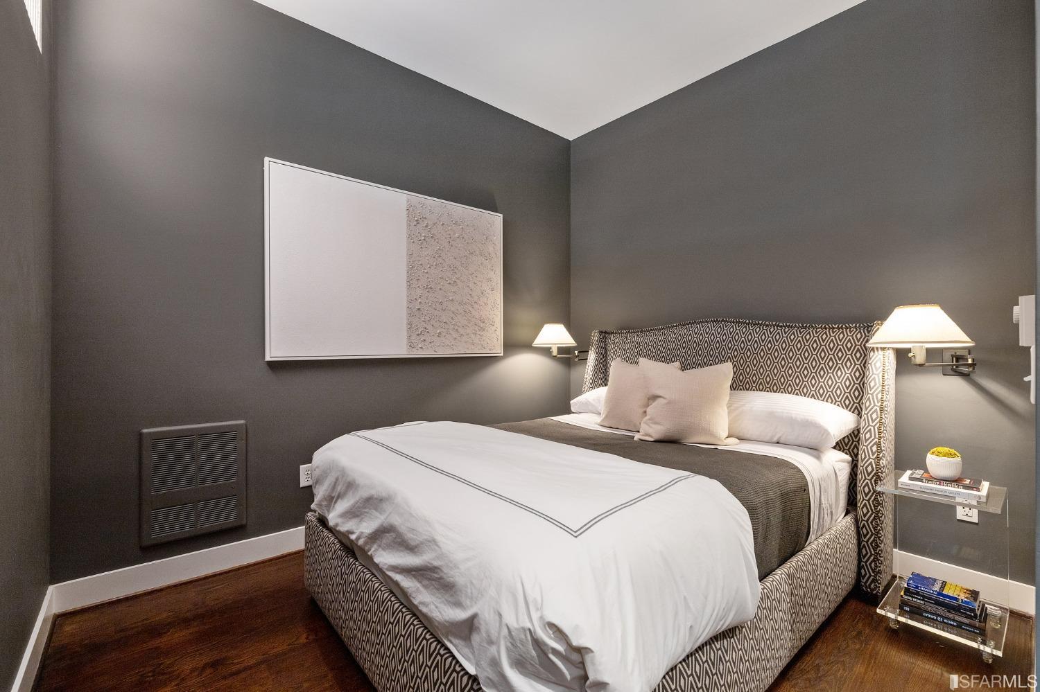 733 Front Street Unit: 206
