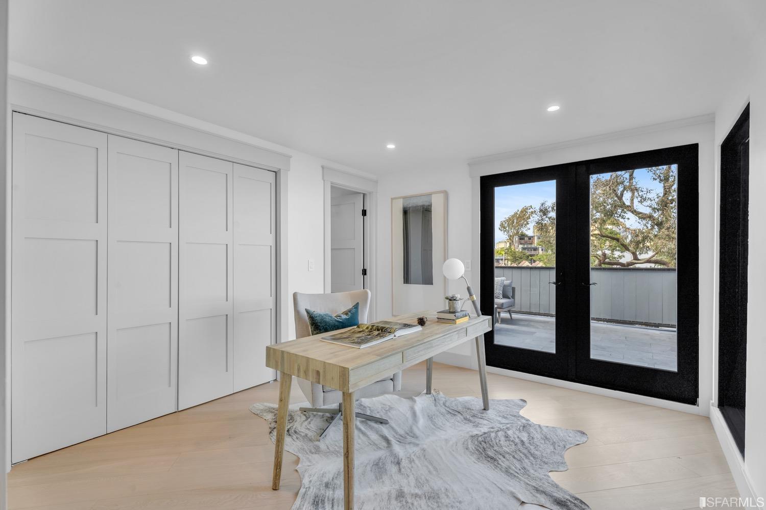 1 Twin Peaks Boulevard