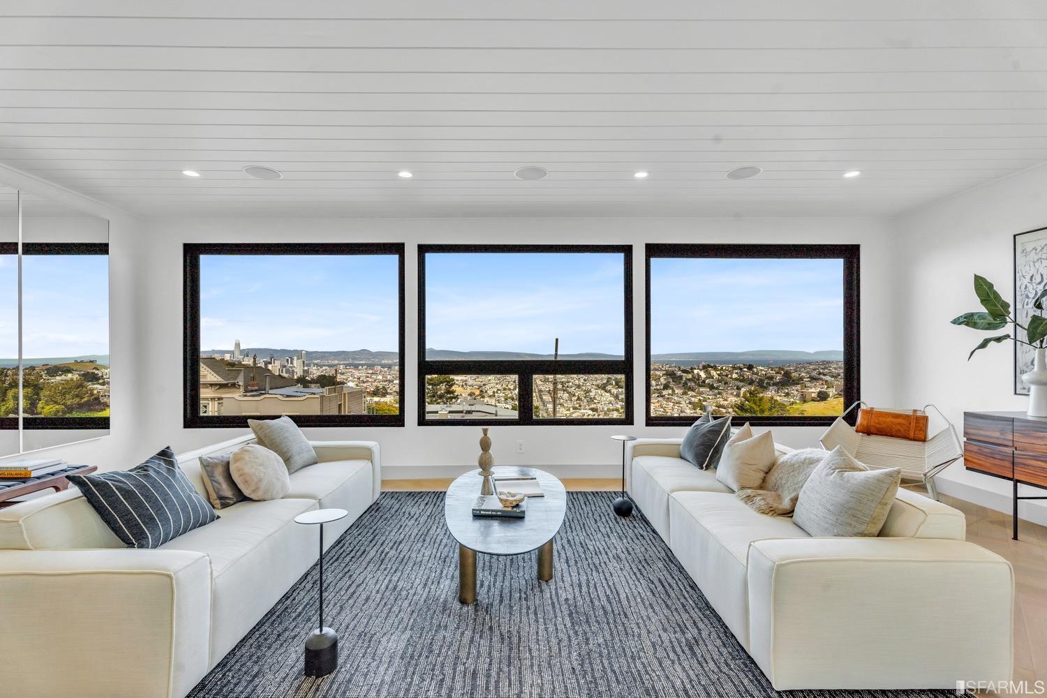 1 Twin Peaks Boulevard