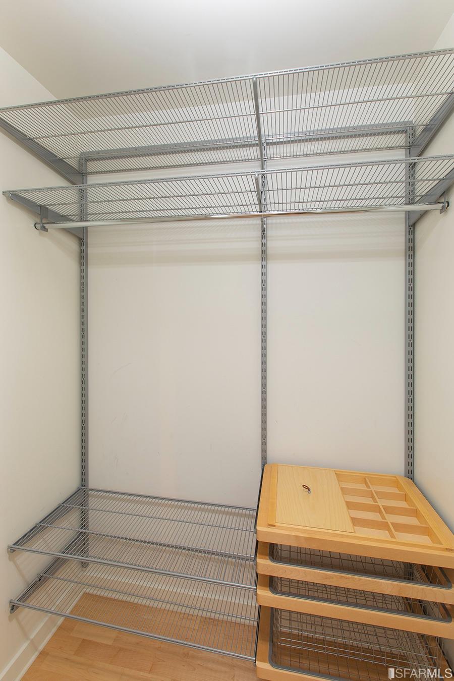 451 Kansas Street Unit: 563