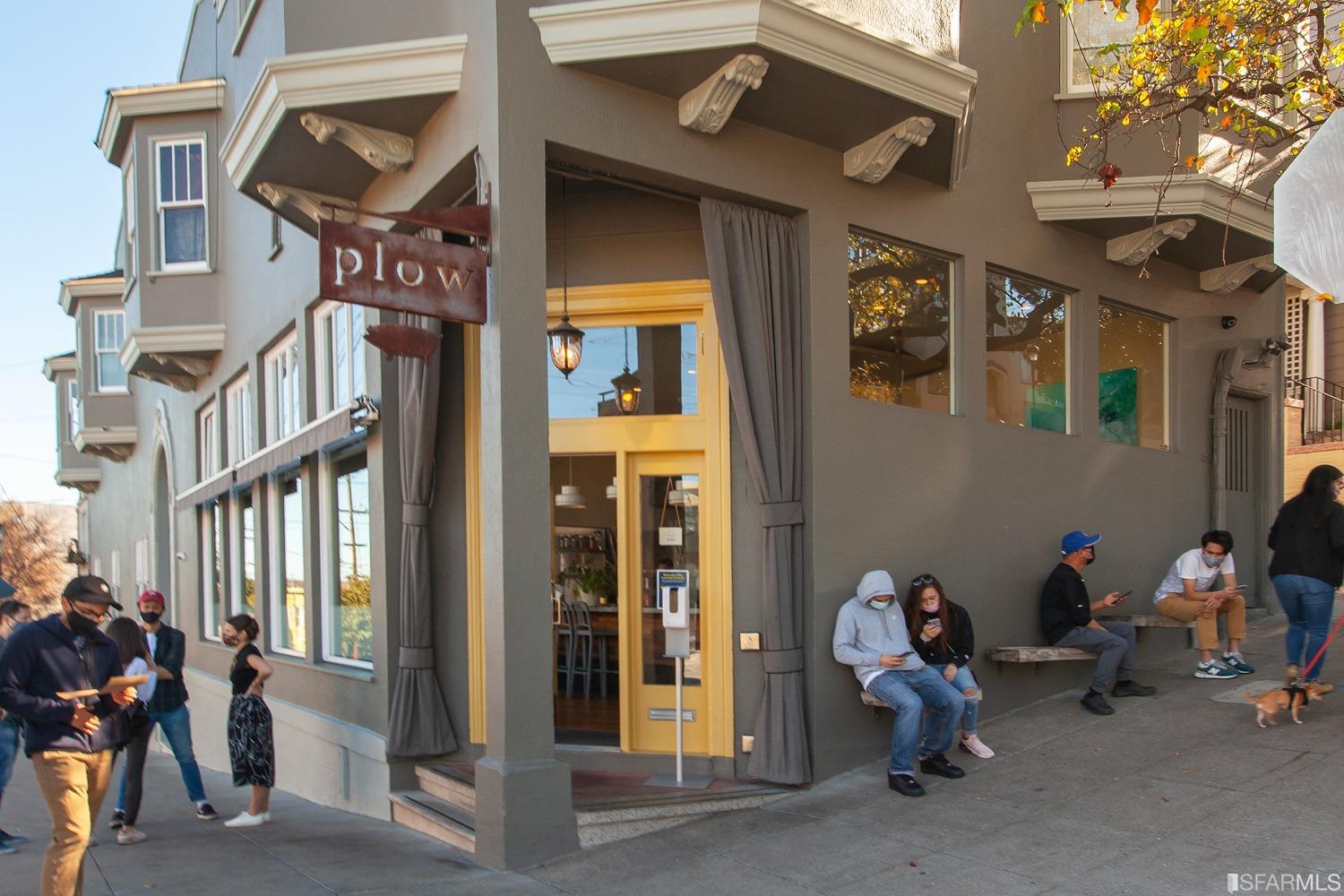 451 Kansas Street Unit: 563