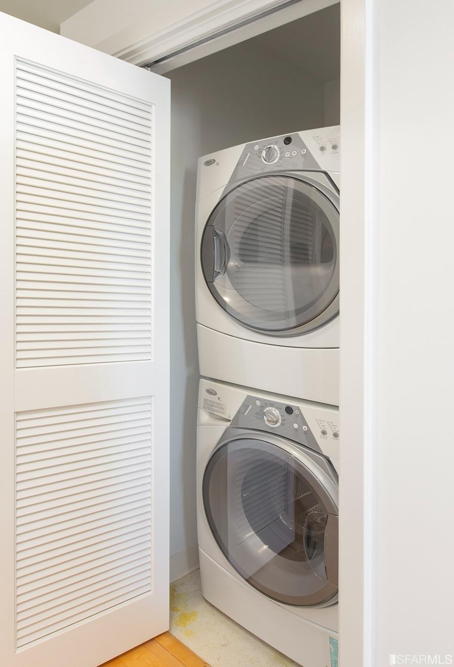 451 Kansas Street Unit: 563