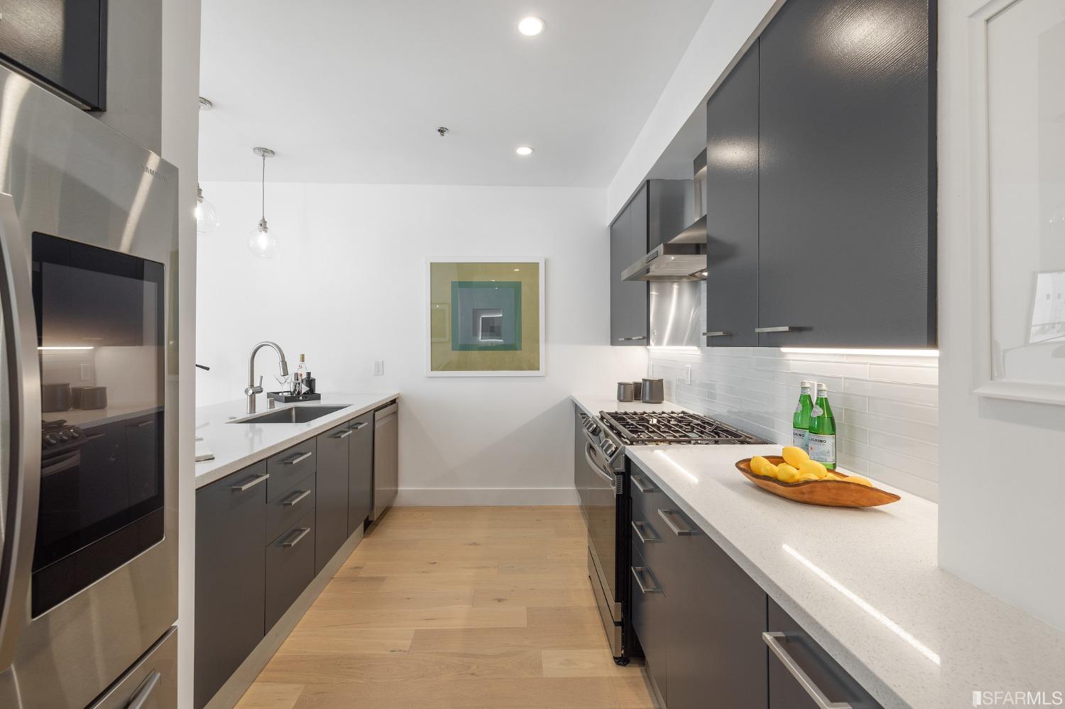 368 Elm Street # 305