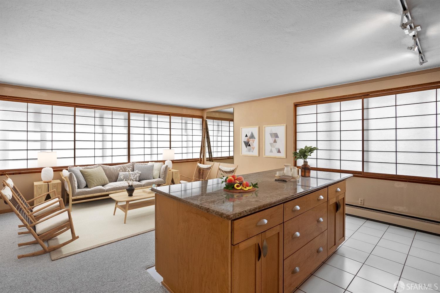 1001 Pine Street Unit: 209