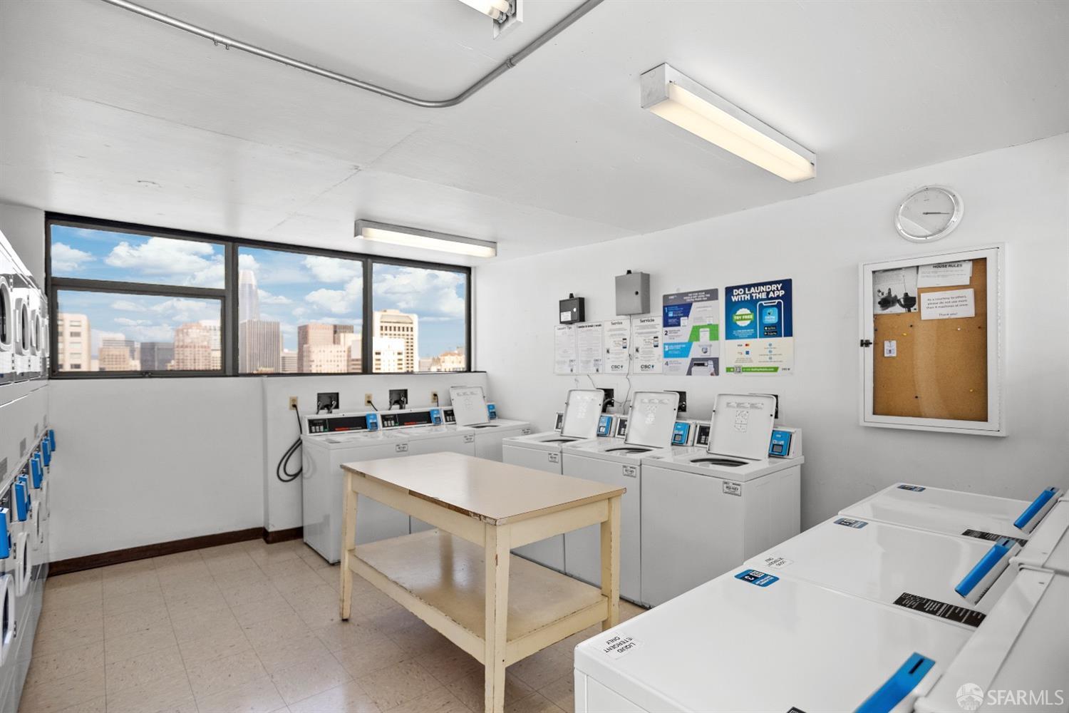 1001 Pine Street Unit: 209