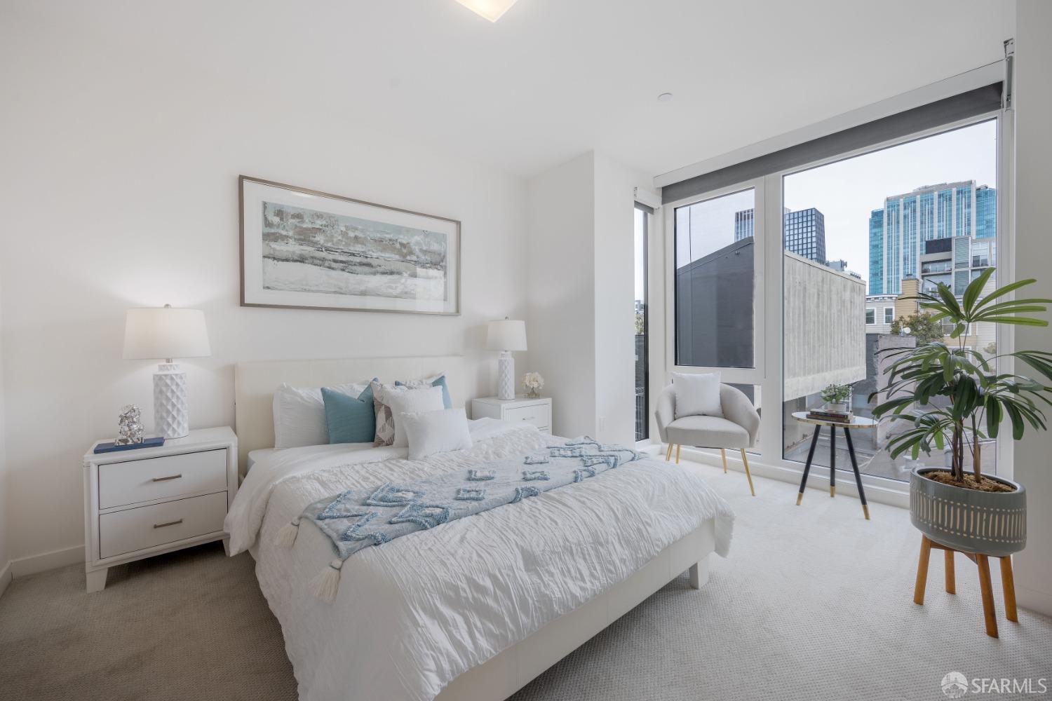 870 Harrison Street Unit: 301