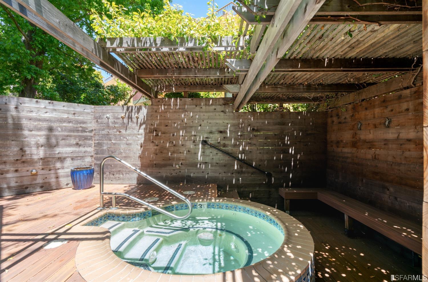 350 Church Street Unit: F