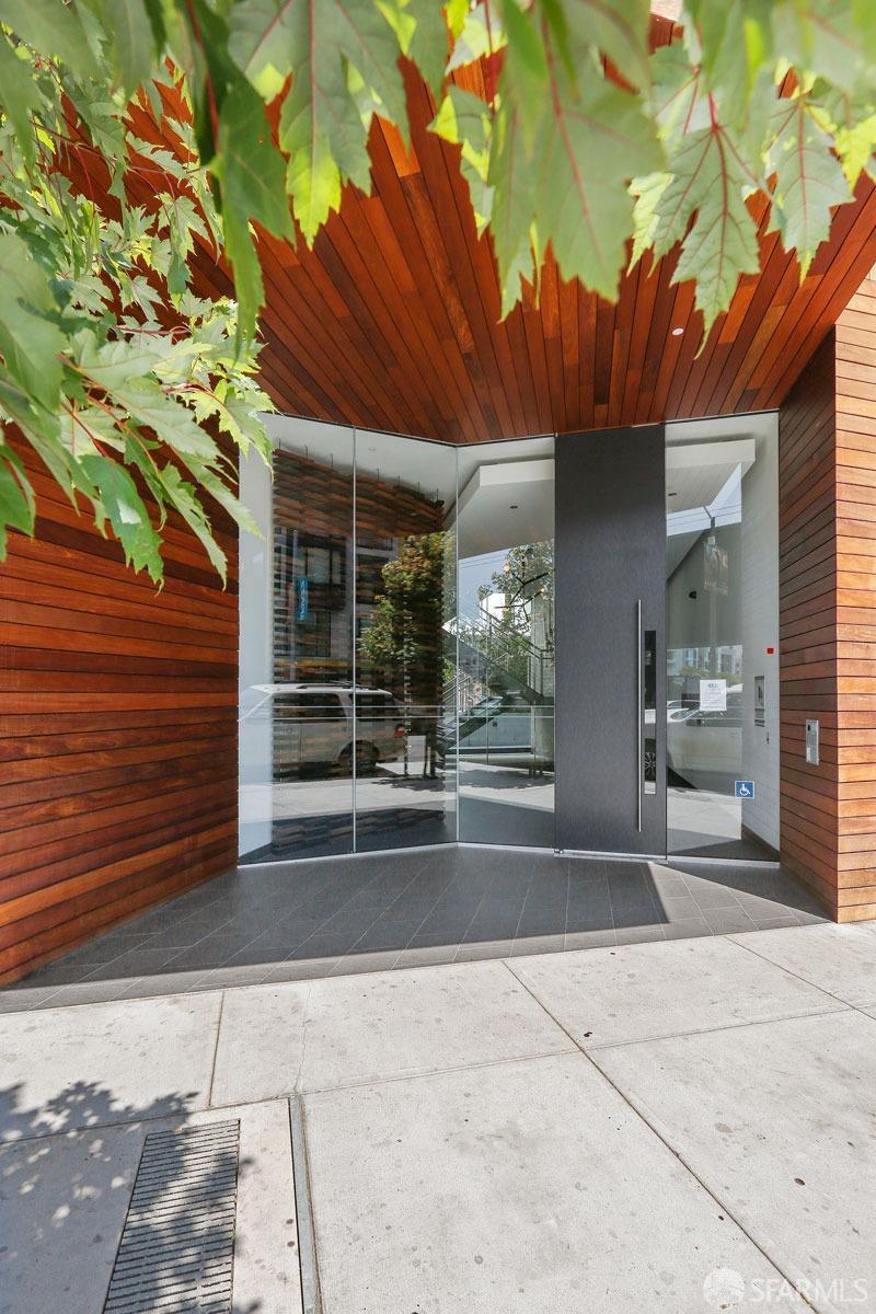 450 Hayes Street Unit: 3L