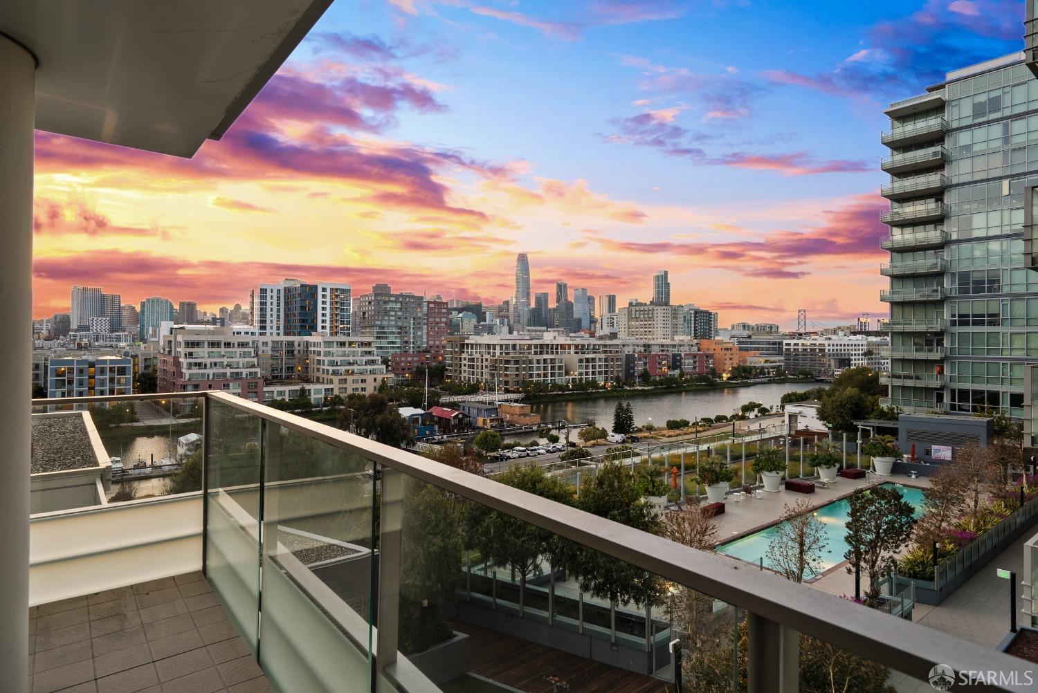 718 Long Bridge Street Unit: 804