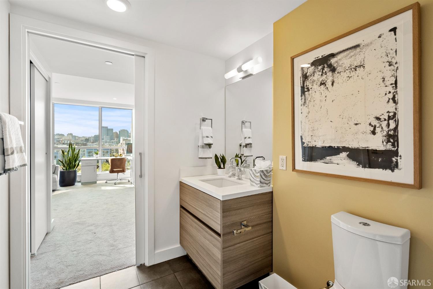 718 Long Bridge Street Unit: 804