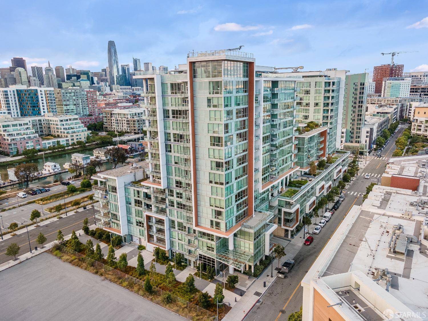 718 Long Bridge Street Unit: 804