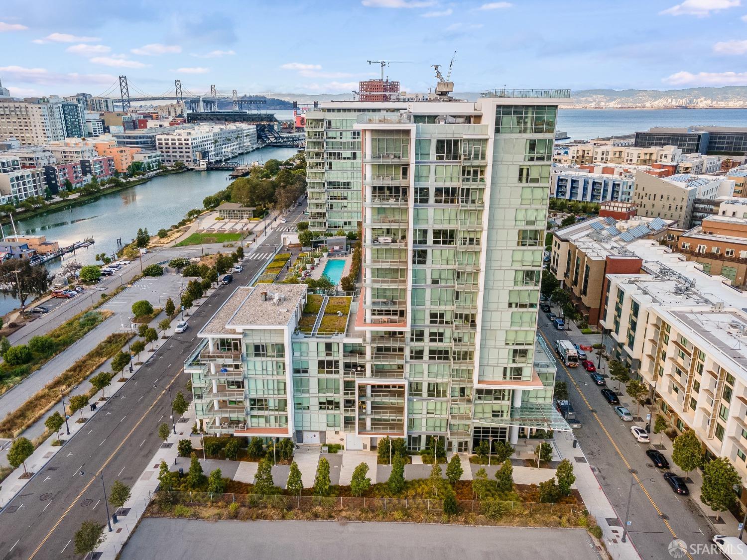 718 Long Bridge Street Unit: 804