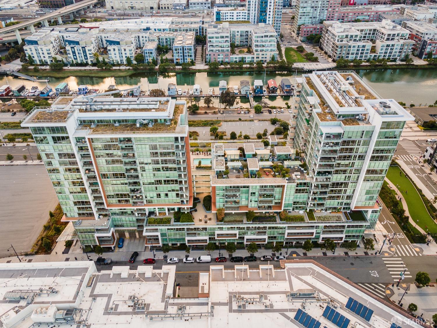 718 Long Bridge Street Unit: 804