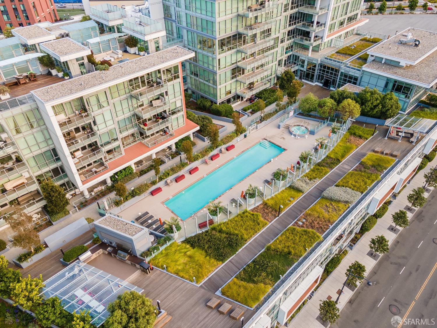 718 Long Bridge Street Unit: 804