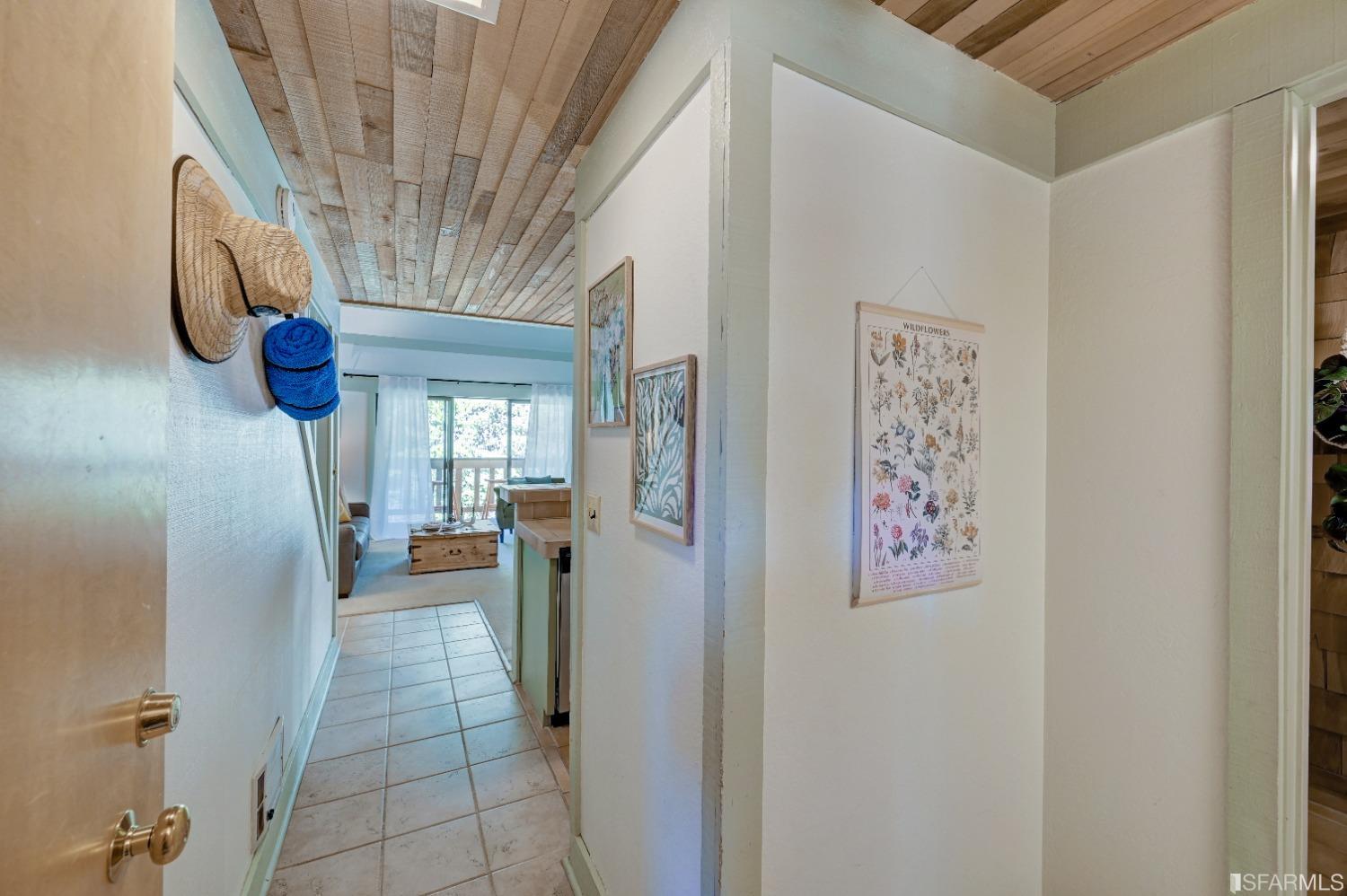 200 Creekside Drive Unit: 81