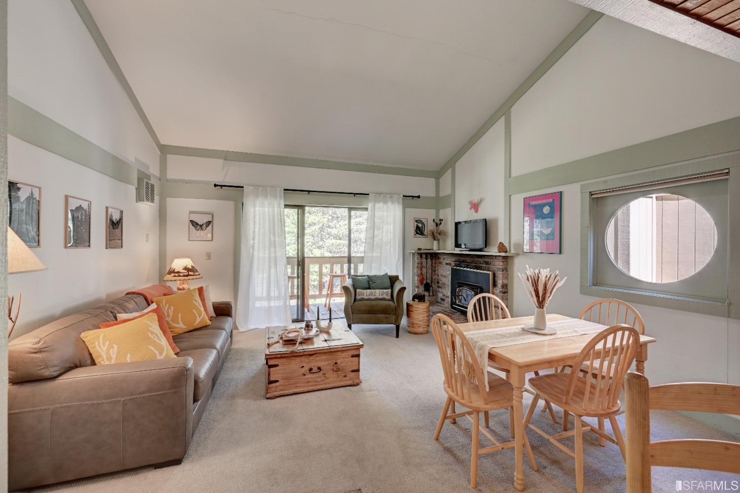 200 Creekside Drive Unit: 81