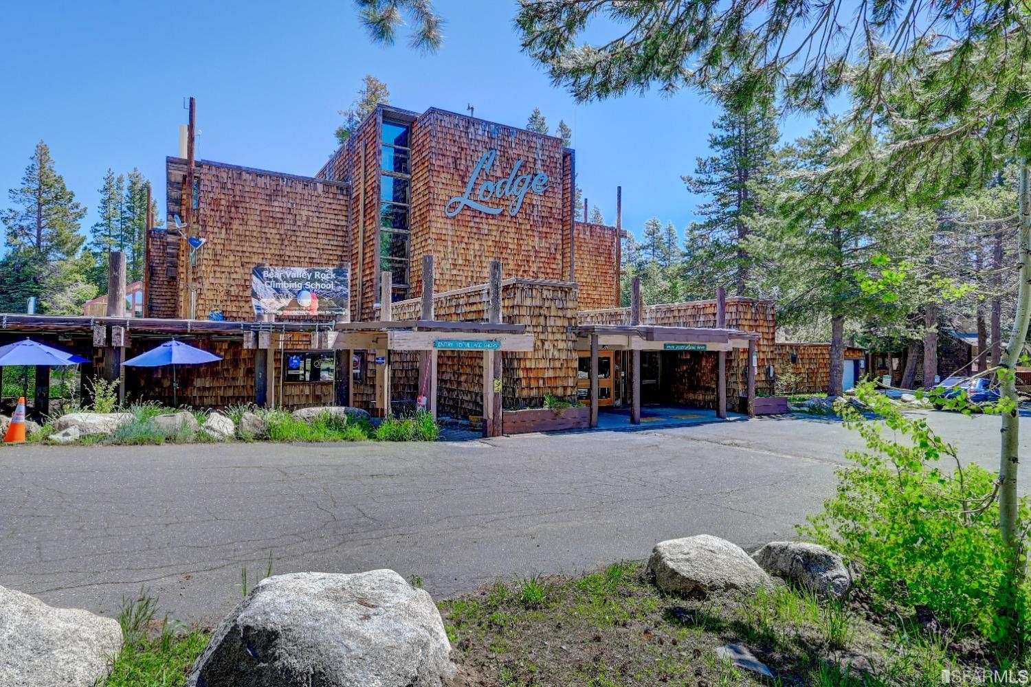 200 Creekside Drive Unit: 81