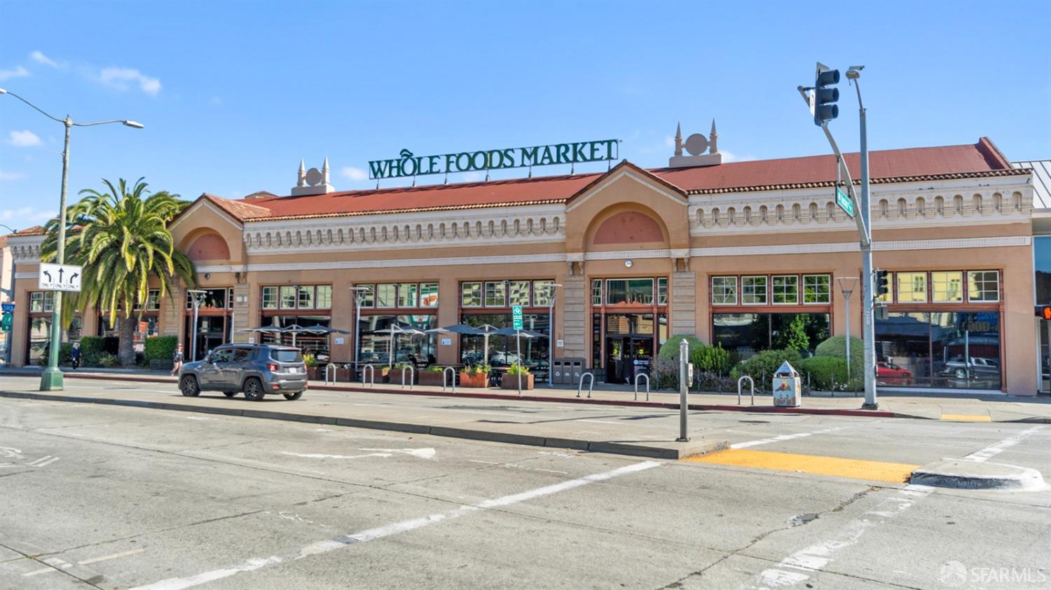 77 Fairmount Avenue Unit: 210