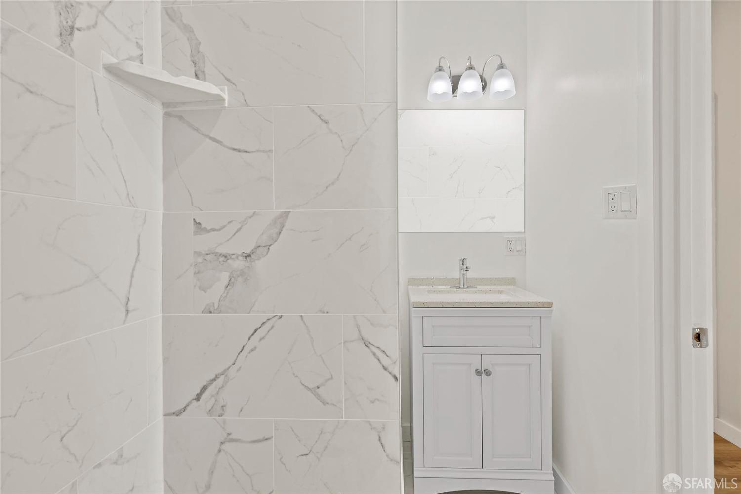 5 Fella Place Unit: 301