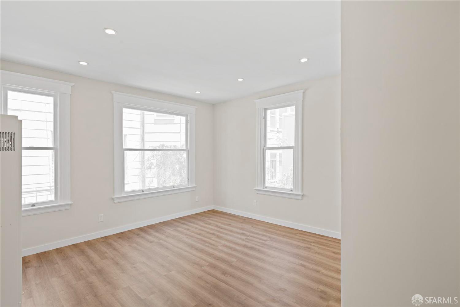 5 Fella Place Unit: 301