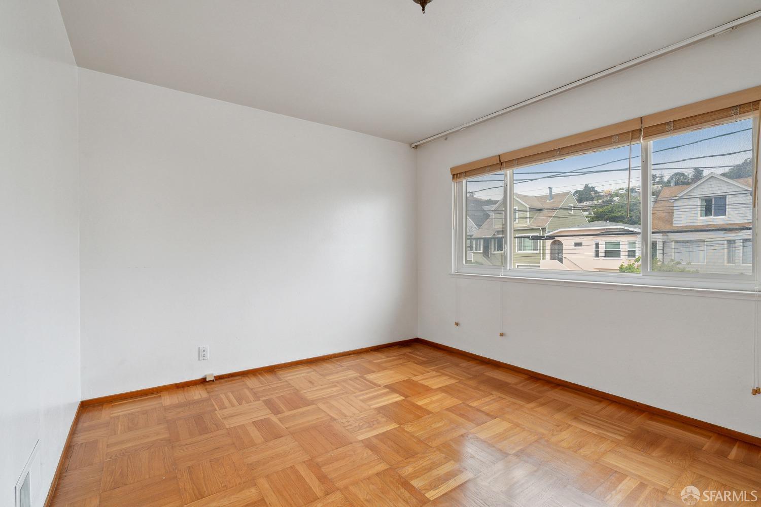 15 Staples Avenue