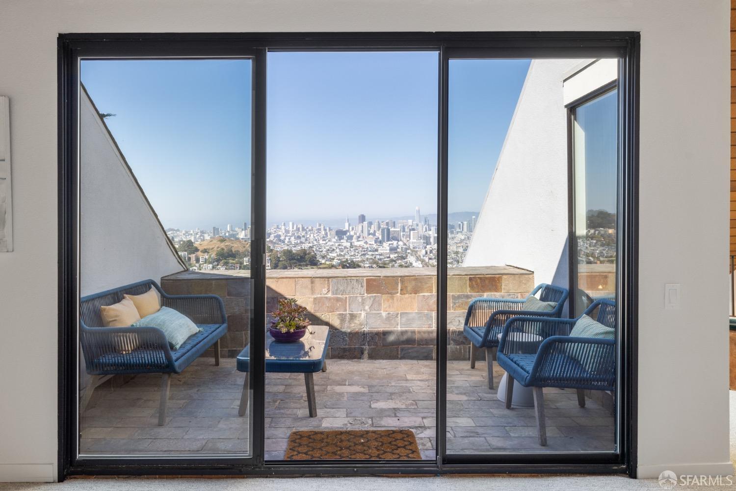 5 N Burnett Avenue Unit: 3