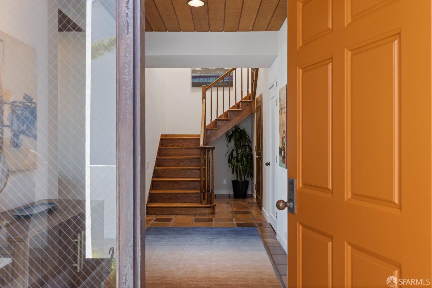 5 N Burnett Avenue Unit: 3
