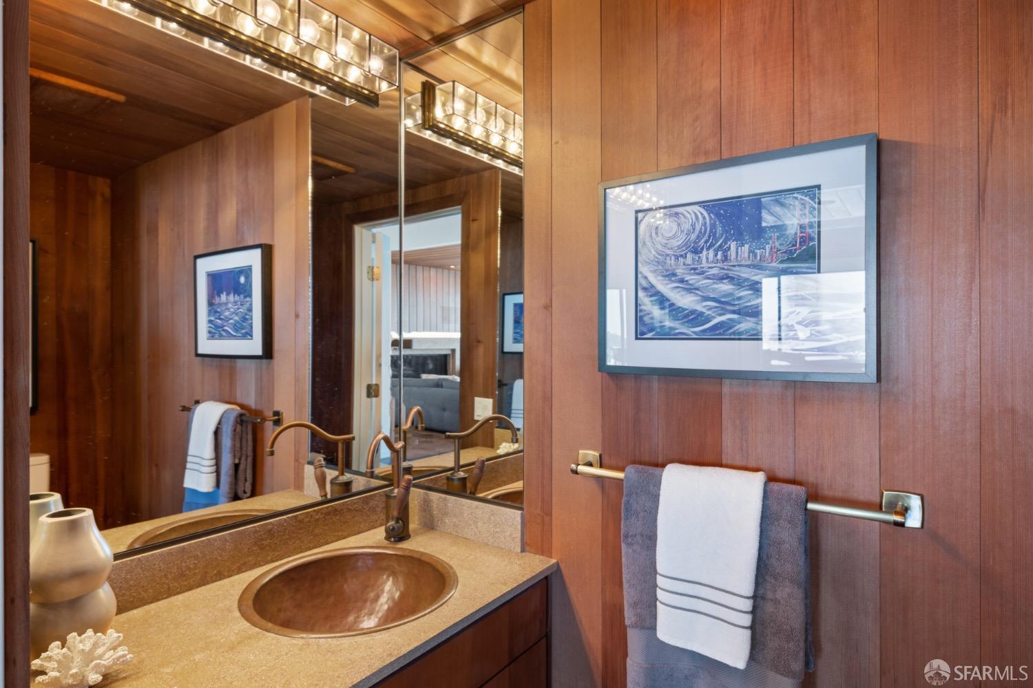5 N Burnett Avenue Unit: 3