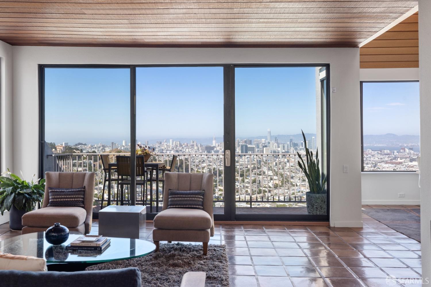 5 N Burnett Avenue Unit: 3