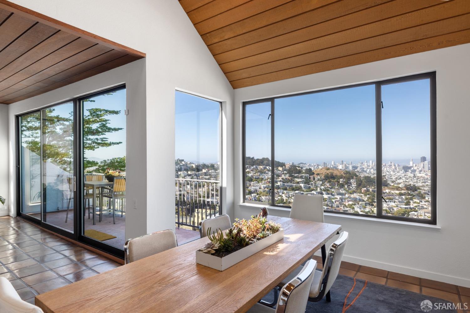 5 N Burnett Avenue Unit: 3