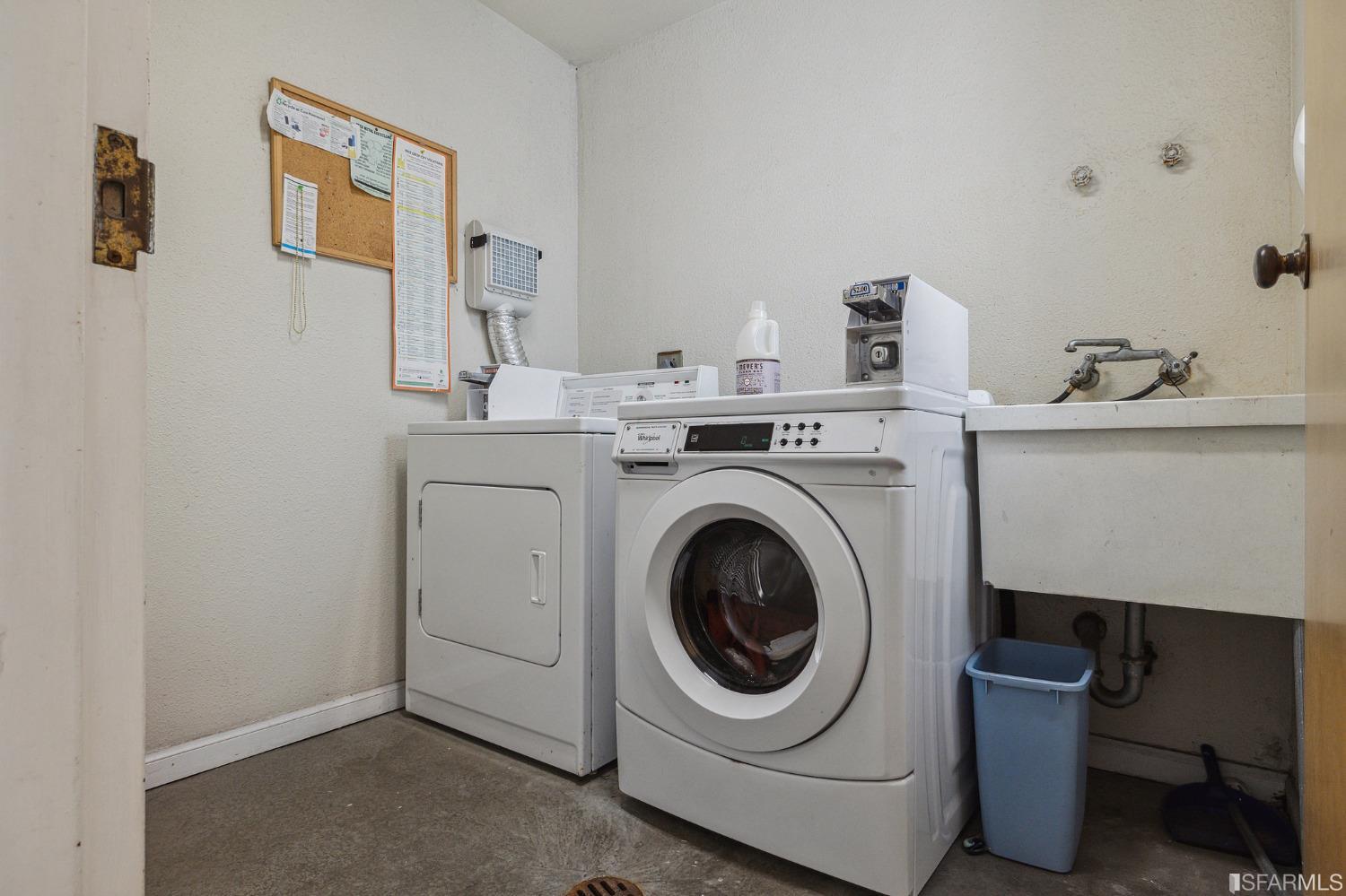 629 Chestnut Street Unit: 301