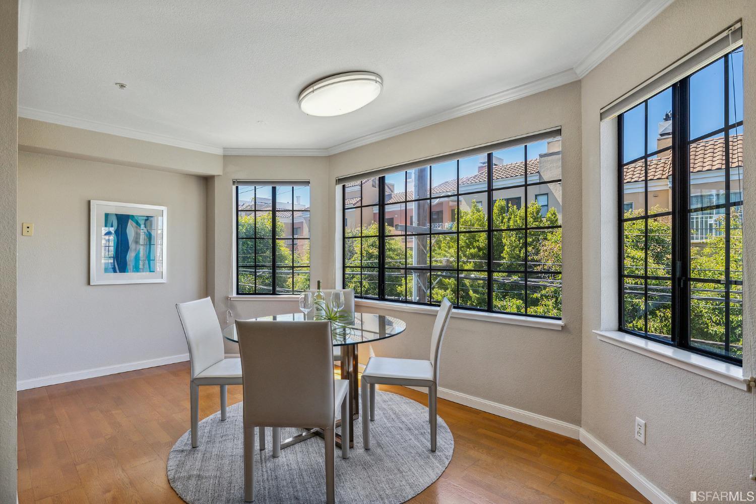 629 Chestnut Street Unit: 301