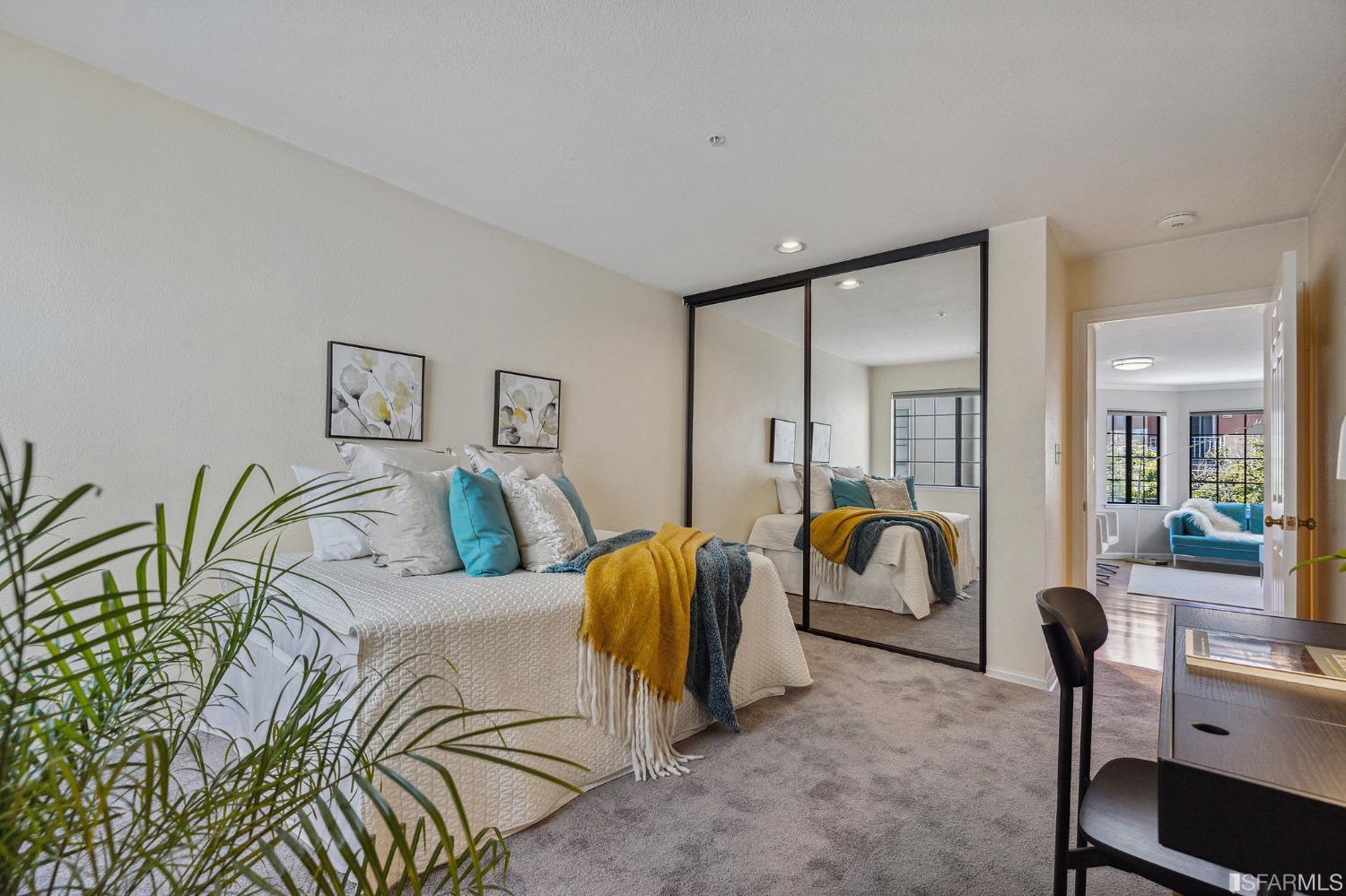 629 Chestnut Street Unit: 301