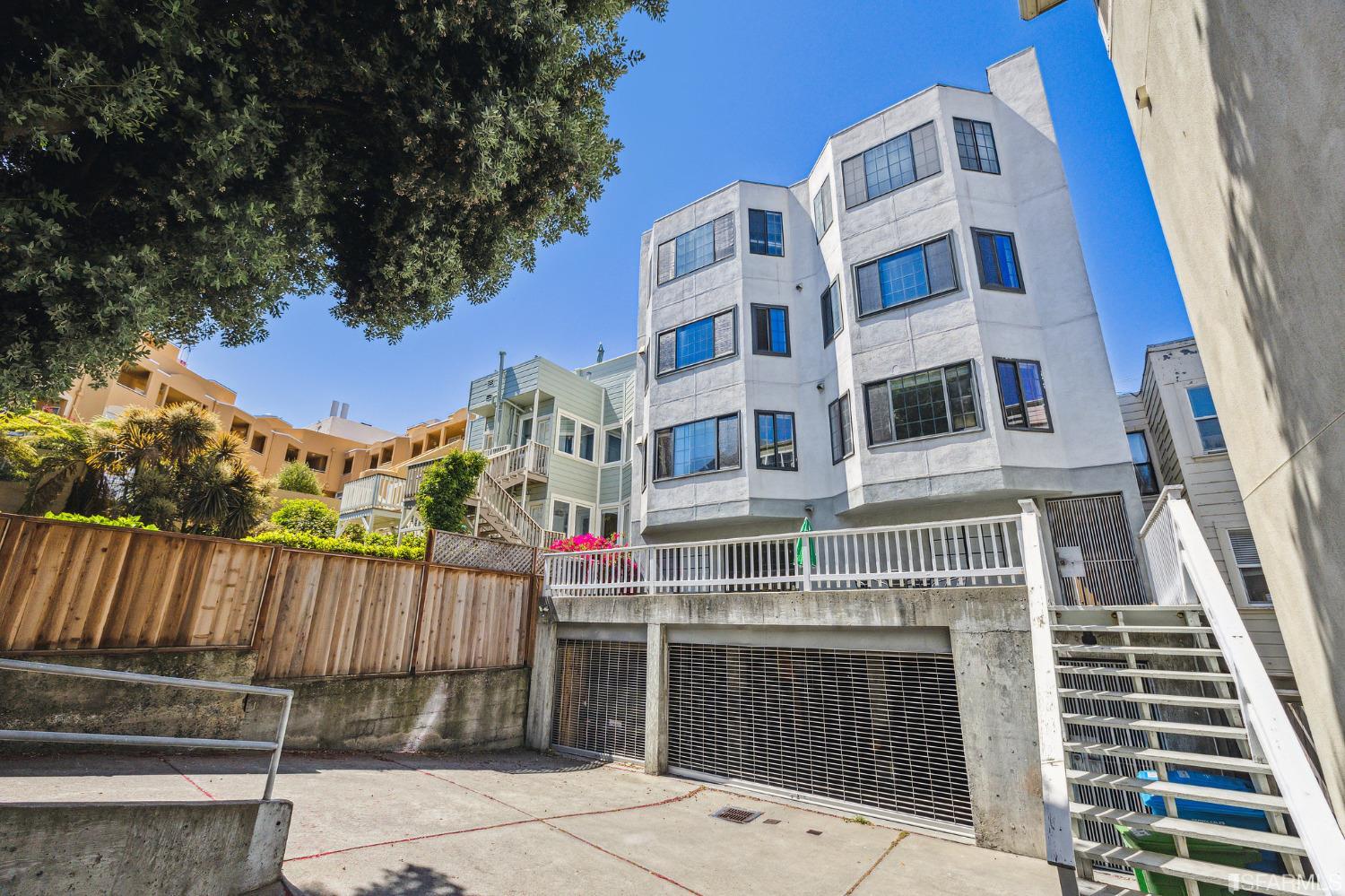 629 Chestnut Street Unit: 301