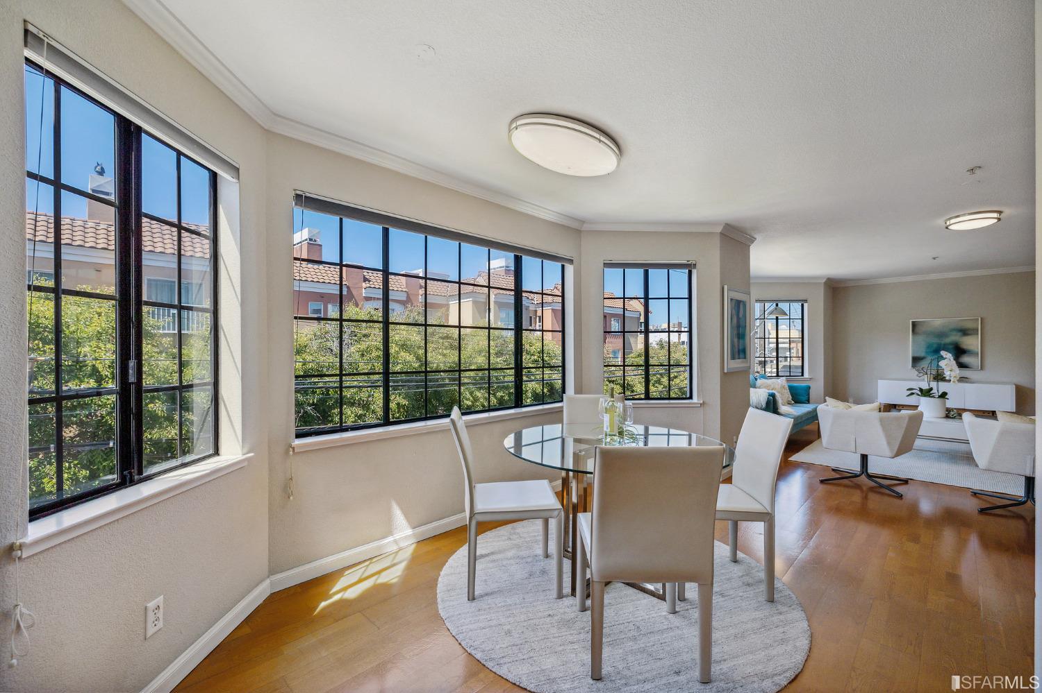 629 Chestnut Street Unit: 301