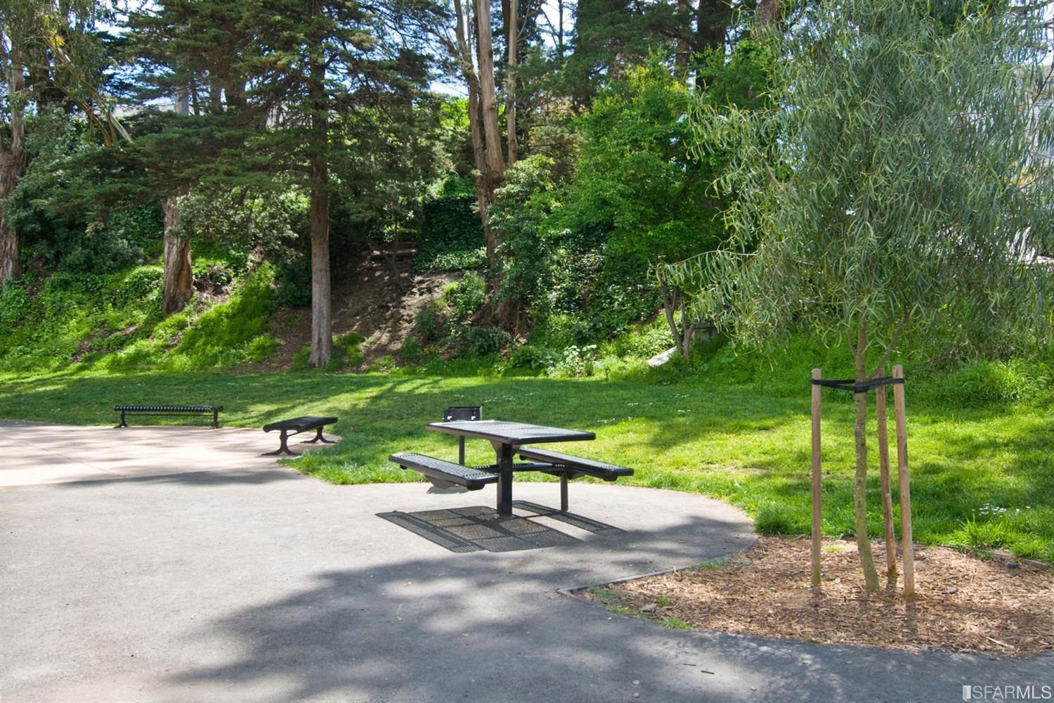 709 San Bruno Avenue