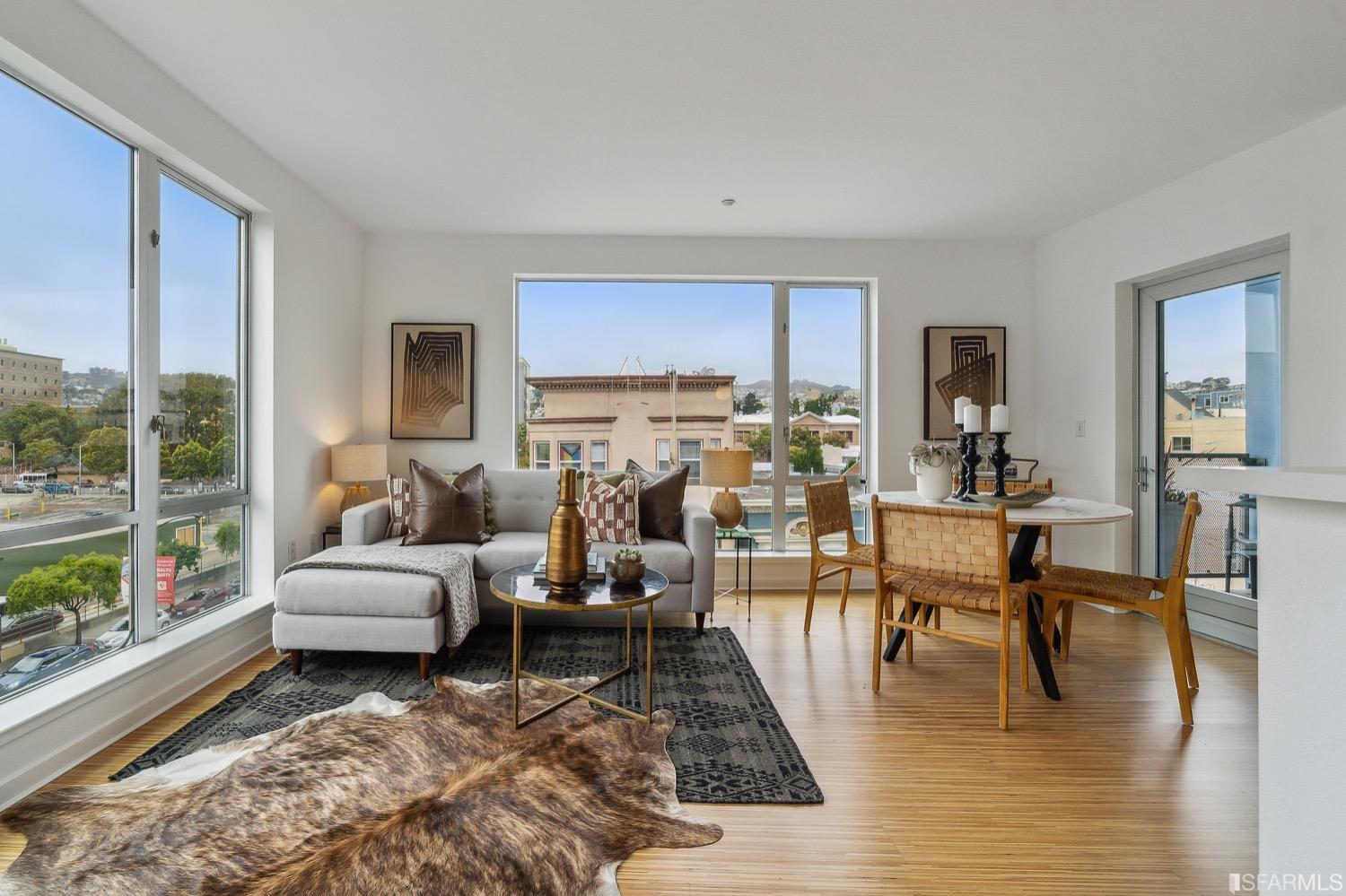 555 Bartlett Street Unit: 404