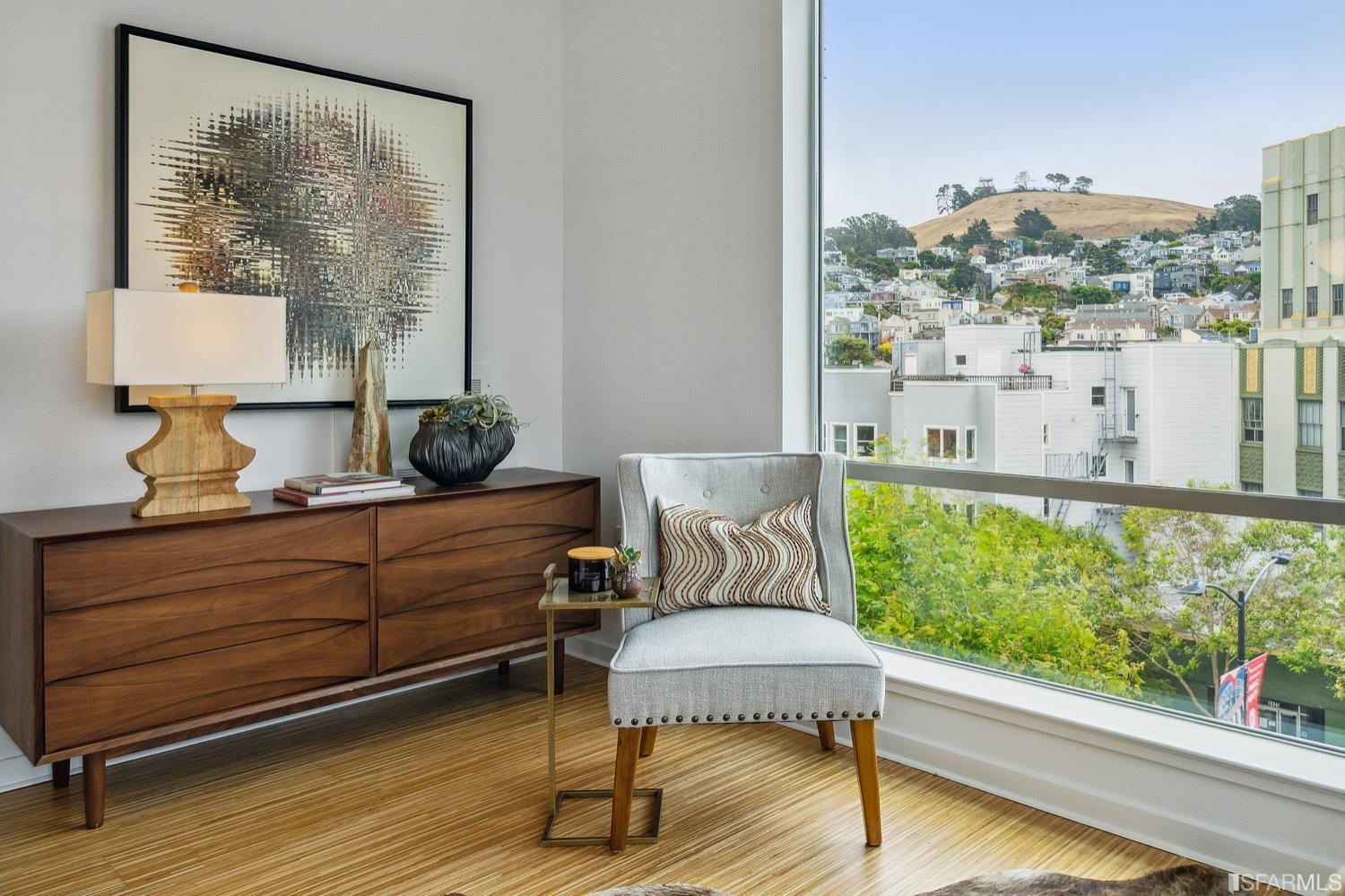 555 Bartlett Street Unit: 404