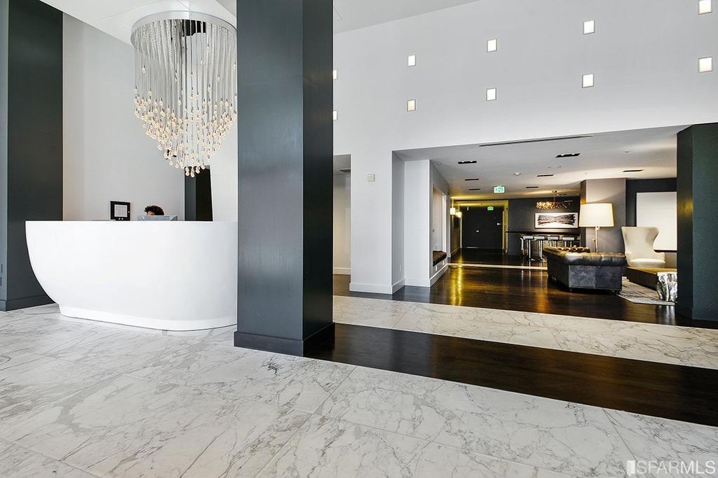 555 4th Street Unit: 438