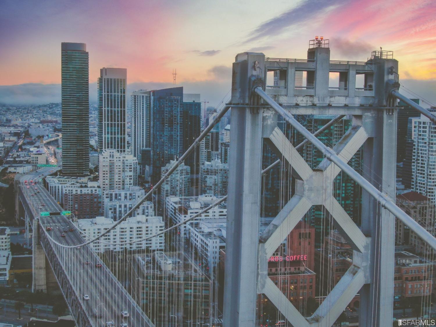 425 1st Street Unit: 3307