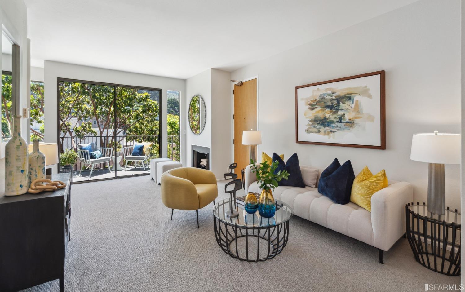 1390 Fell Street Unit: 201