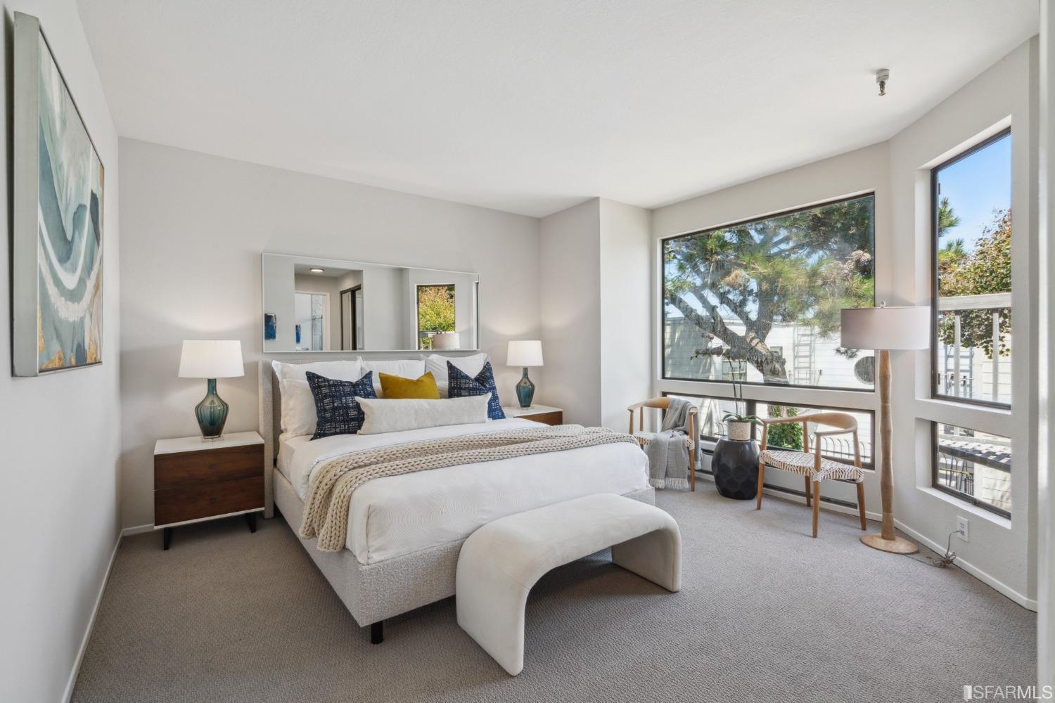 1390 Fell Street Unit: 201