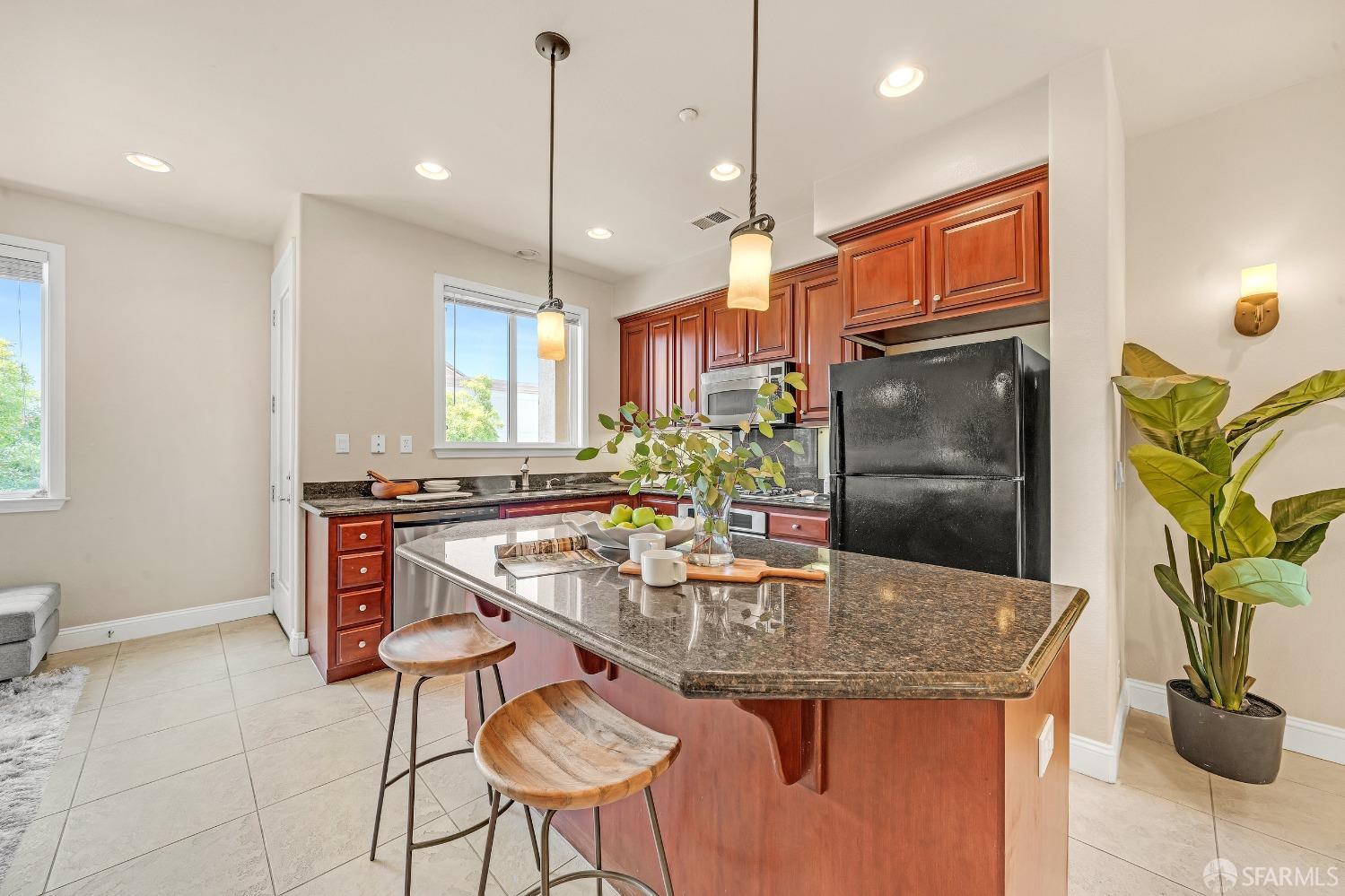 5111 Capanelle Terrace